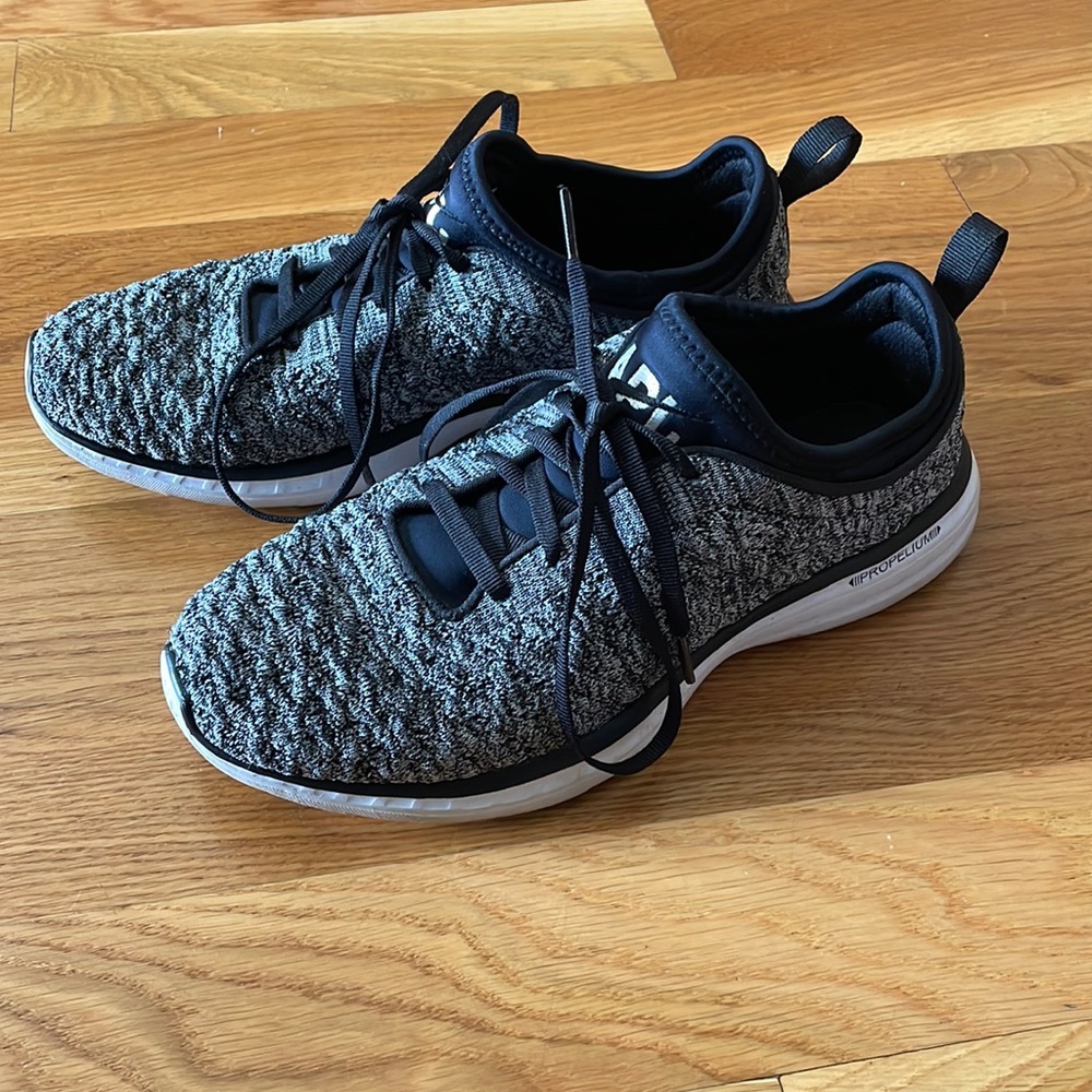 APL Athletic Propulsion Labs size 9 Techloom Phantom